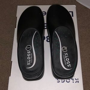 Black Klogs